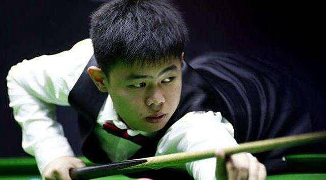 正式比赛中, 俊表现不佳, 当前的求胜